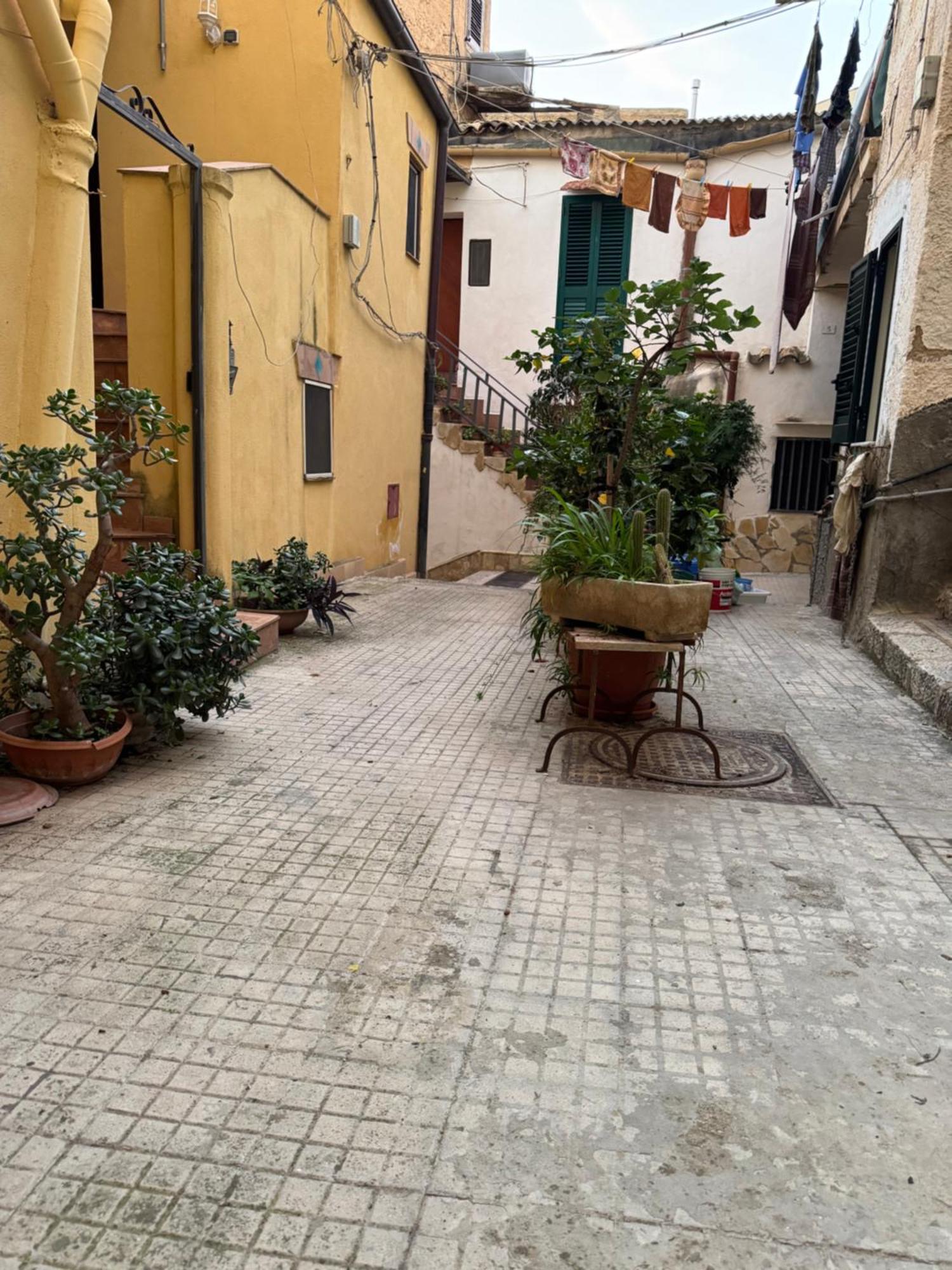Le Scalette Del Centro Hotel Agrigento Exterior photo