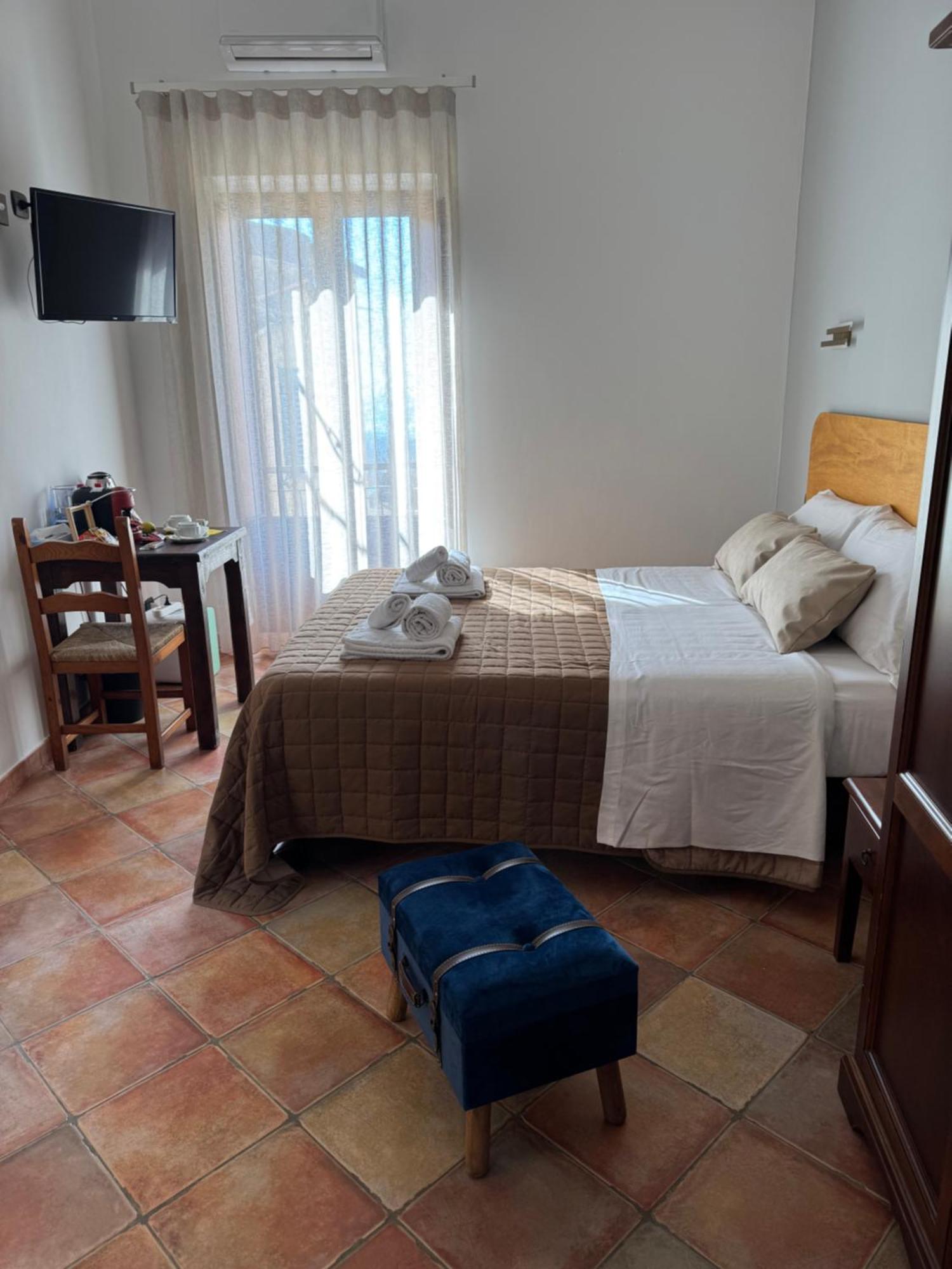 Le Scalette Del Centro Hotel Agrigento Exterior photo