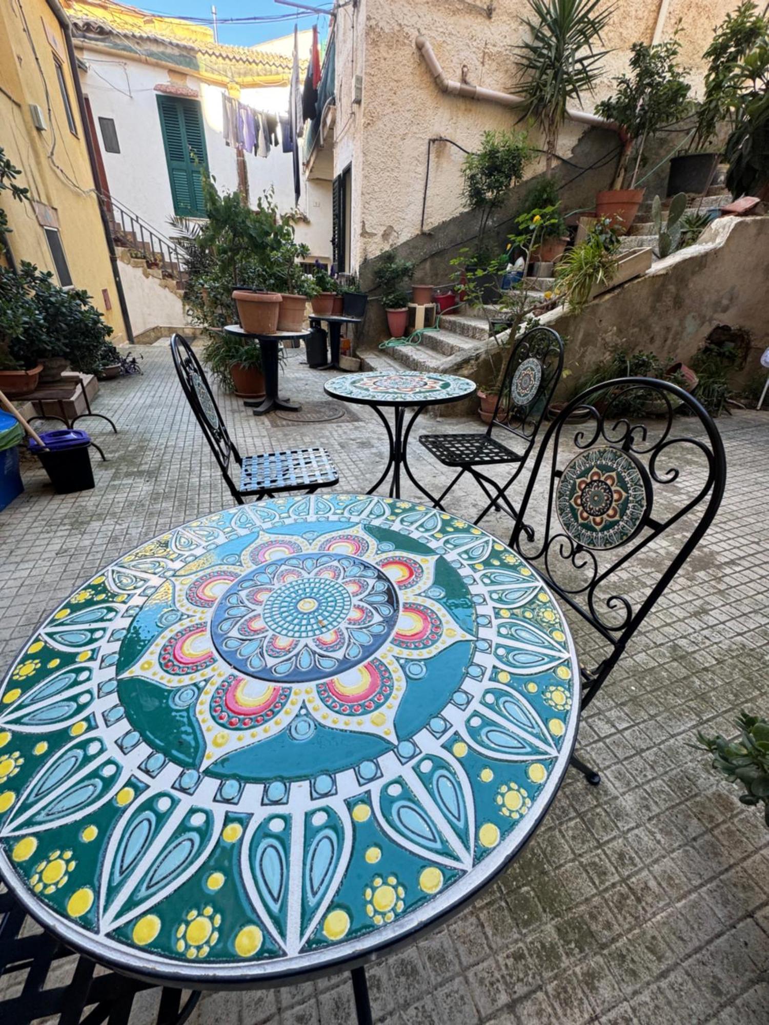 Le Scalette Del Centro Hotel Agrigento Exterior photo